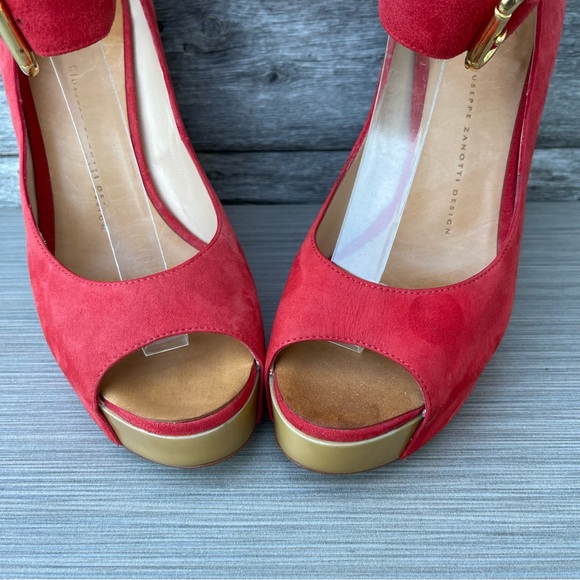 Giuseppe Zanotti Red Suede Wedge Pumps - Picture 5 of 11